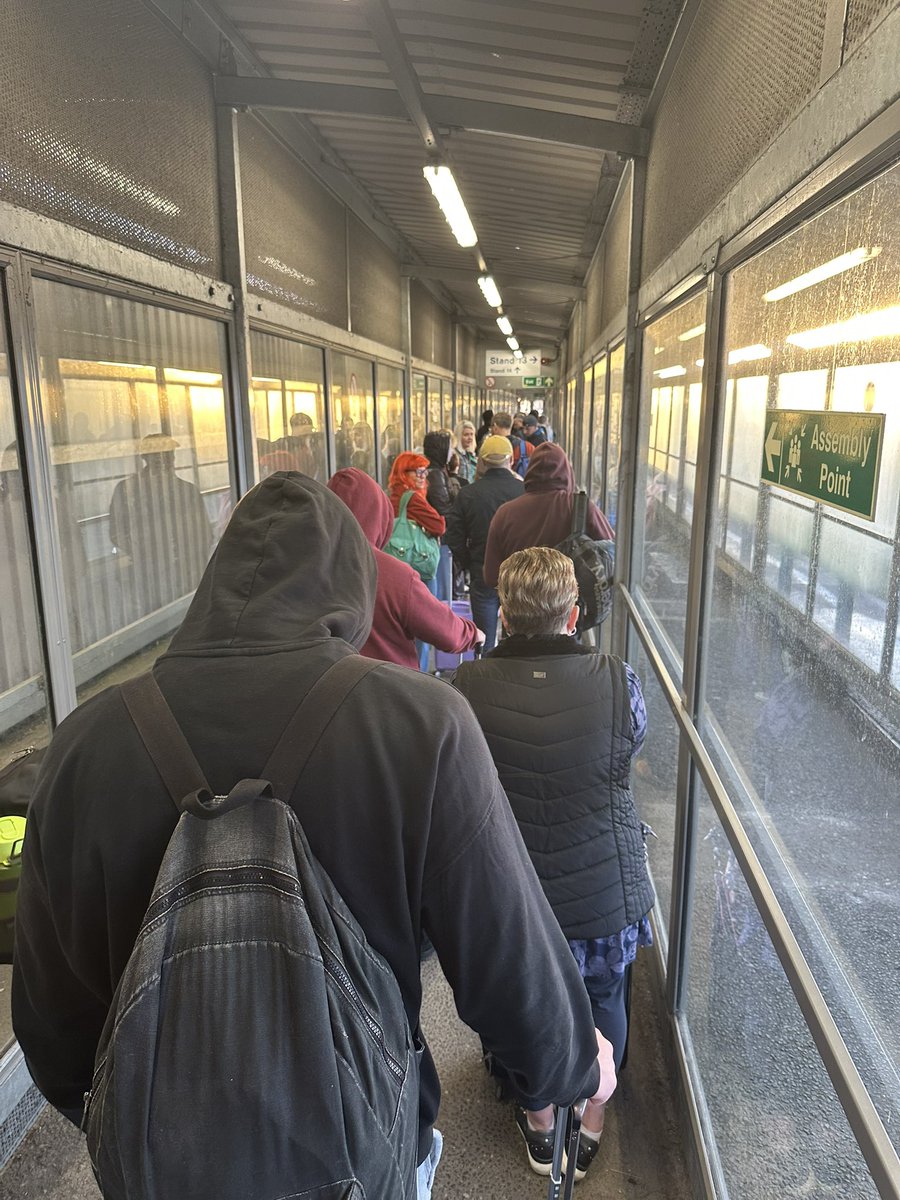 The glamour of international air travel from <a href="/LBIAirport/">LeedsBradfordAirport</a>. 
What a dirty dump!