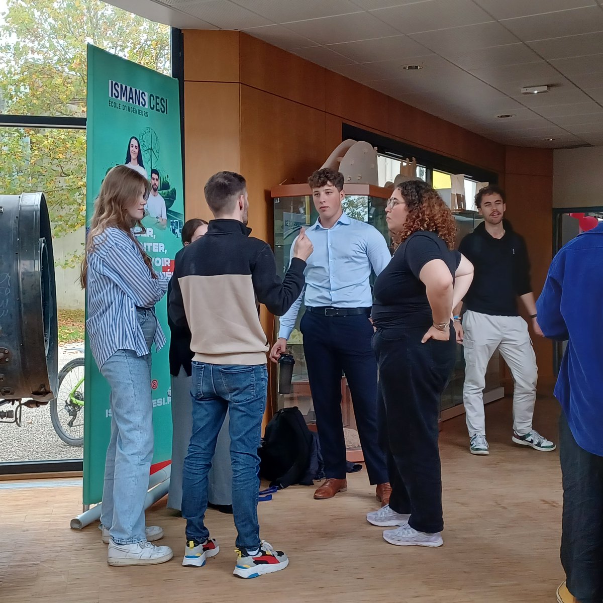 🌍 La 8e édition des #ErasmusDays c'était la semaine dernière ! À cette occasion, ISMANS CESI a organisé une journée dédiée le 17 octobre dernier avec @EuropeenSarthe pour la présentation des différents programmes #Erasmus+ 🗺️