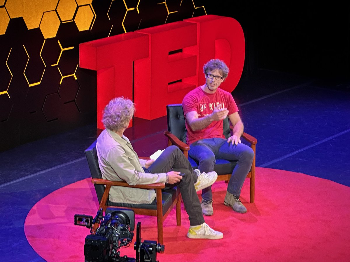 As Yves Béhar likes to introduce us: Two curly-haired Europeans discussing the future with humanoids.🌀🌀 🤖

#TEDAI2024 #humanoid #AI