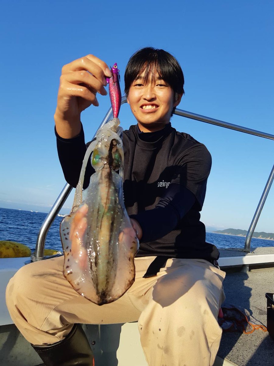 yasu0807wata's tweet photo. 今日も今日とてティップラン
ティップランほどおもろい釣りはないと感じる今日この頃
アオリカウンター57 https://t.co/y7PFSNsmmx