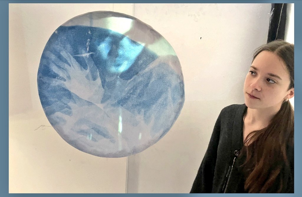 CpesRosaparks's tweet image. Résultats plastiques
WORKSHOP CYANOTYPES
merci à Laurence Grandiere Plancke POUR son accompagnement, ses apports techniques autour de la maîtrise du procédé chimique.
.
.
.
#CAAP #cpescaap  #art #artspla #artsplastiques  #formationartistique #iledefrance #CPES #prepaconcours