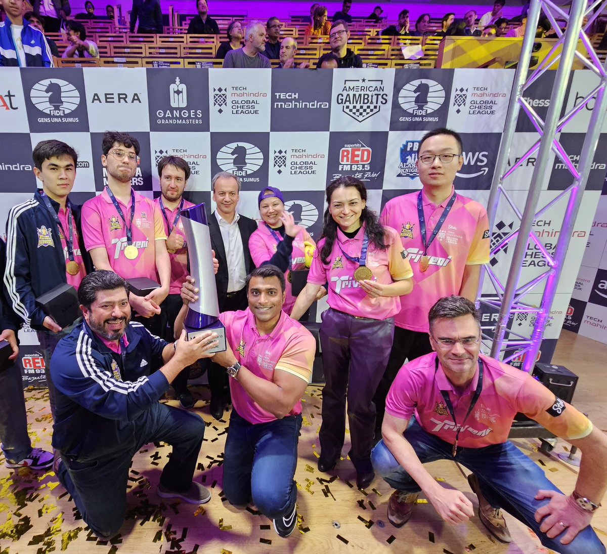 Placing the order for another centrepiece to hold the GCL trophy 🏆 in the TCK castle 🏰
#trivenicontinentalkings #techmgcl #thenextmove #globalchessleague #defendingchampions #season2