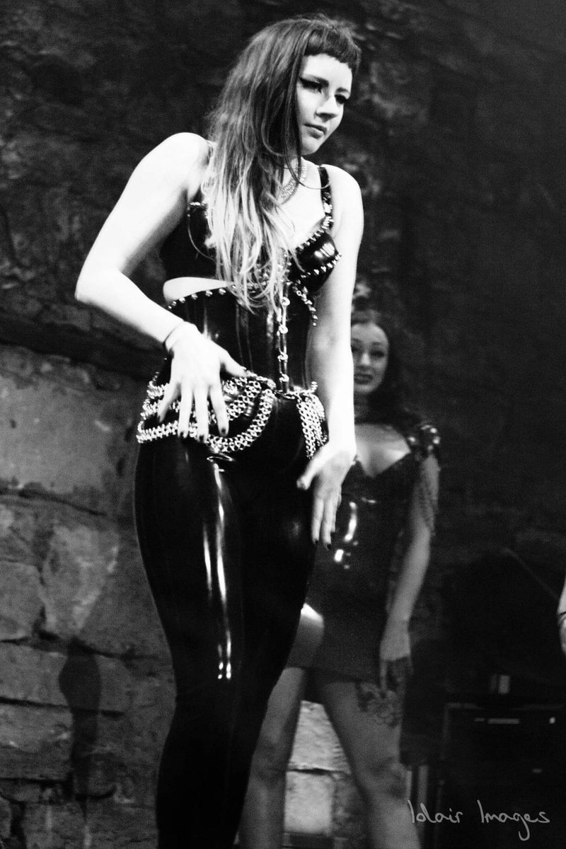 Ash May (If you ask nicely 💕) tweet media