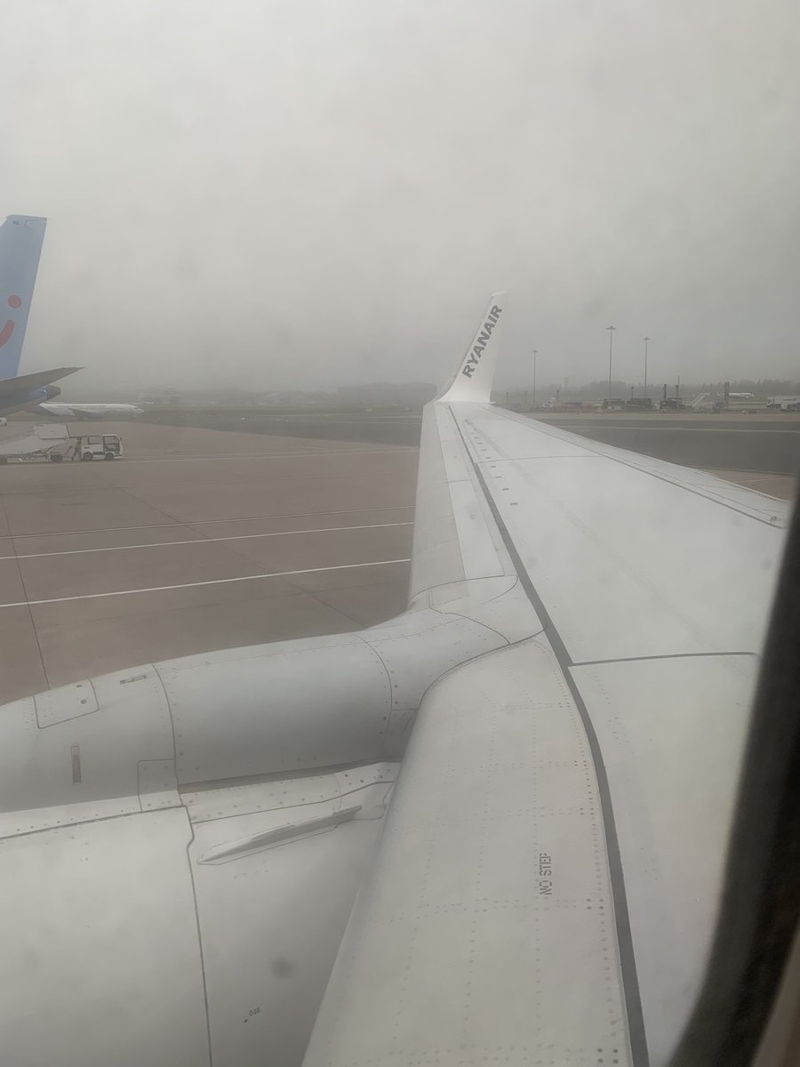 Mark De Ste Croix (@destecroixmark) on Twitter photo And we are off. Looking fwd to catching up with <a href="/FranAyalaRodri/">Francisco Ayala</a> <a href="/RoblesPalazon/">Fran Robles</a> <a href="/psainzdebaranda/">Psainzdebaranda</a> in Murica for a conference and to help data collection for our important work in injury risk screening in female footballers. Hopefully more sun in Spain And we are off. Looking fwd to catching up with <a href="/FranAyalaRodri/">Francisco Ayala</a> <a href="/RoblesPalazon/">Fran Robles</a> <a href="/psainzdebaranda/">Psainzdebaranda</a> in Murica for a conference and to help data collection for our important work in injury risk screening in female footballers. Hopefully more sun in Spain
