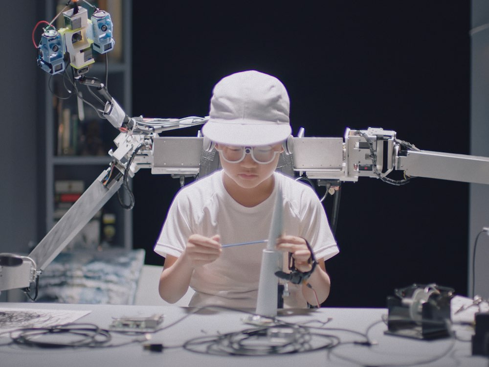 UK PREMIERE 'Tokyo Telepath 2020' + 'Jizai'

'Tokyo Telepath' sees a retro-furturist city being digitised, inhabitants and all and Endo's captivating short 'Jizai' explores body augmentation.

Sun 6pm - final screening - In Focus: Maiko Endo screenings: shorturl.at/CMqYn