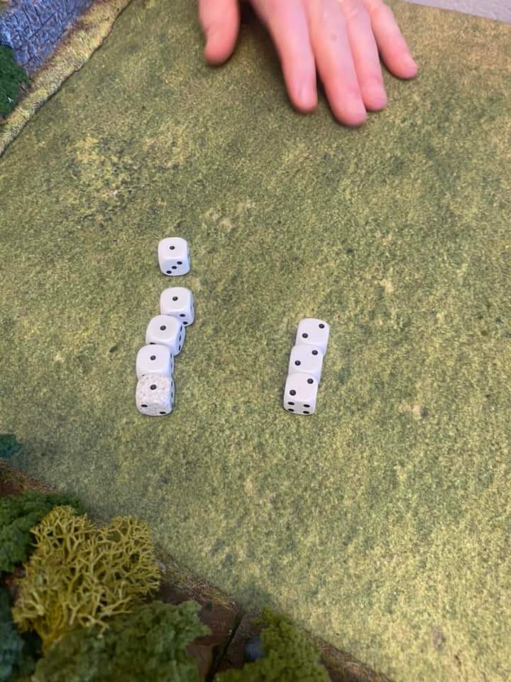 point_hq's tweet image. Played my first game of Chain of Command at Crack Con this weekend on this absolutely awesome table.
Unfortunately my dice rolling didn't quite match the awesomeness of the scenery.....
#wargaming #warmongers #toofatlardies