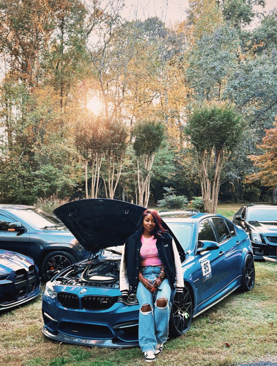 simonesvintage's tweet photo. I love this car sh*t. #femalebuilt https://t.co/5SEDCiccYo