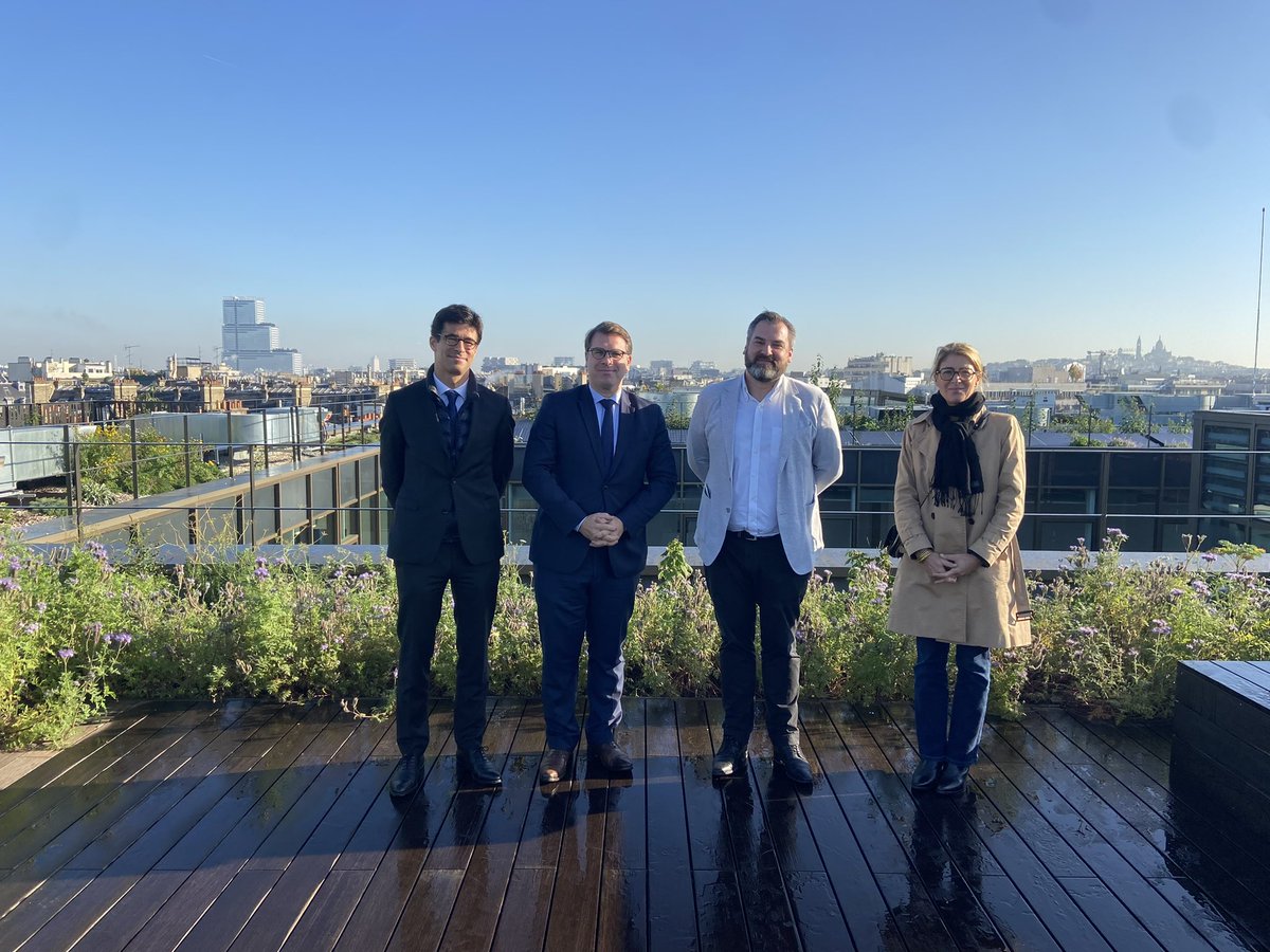 Geoffroy Boulard (@geoffroyboulard) on Twitter photo 🚀 Visite du 145 rue de Courcelles pour l’installation de <a href="/PublicisGroupe/">Publicis Groupe</a> avec <a href="/GautierPICQUET/">Gautier PICQUET</a>, président de <a href="/PublicisMedia/">Publicis Media</a>, et Athénaïs de la Morandière. Le projet MONDO par <a href="/Gecina/">Gecina</a> incarne l’innovation au cœur de #Paris17. 🏙️ 🧵 🚀 Visite du 145 rue de Courcelles pour l’installation de <a href="/PublicisGroupe/">Publicis Groupe</a> avec <a href="/GautierPICQUET/">Gautier PICQUET</a>, président de <a href="/PublicisMedia/">Publicis Media</a>, et Athénaïs de la Morandière. Le projet MONDO par <a href="/Gecina/">Gecina</a> incarne l’innovation au cœur de #Paris17. 🏙️ 🧵