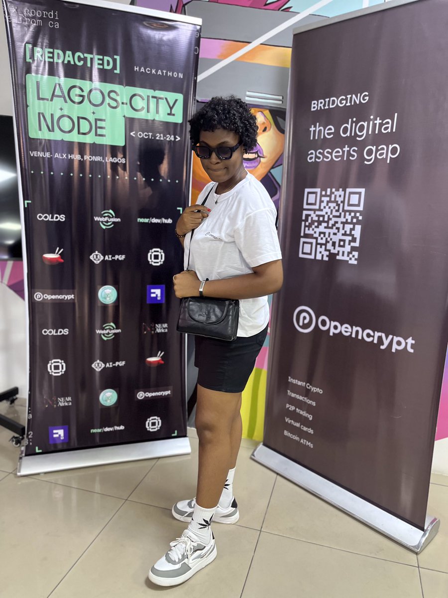 DamitusAdam's tweet photo. Live at Lagos #poweredbyhackbox #redacted https://t.co/P2xg8QlnhO