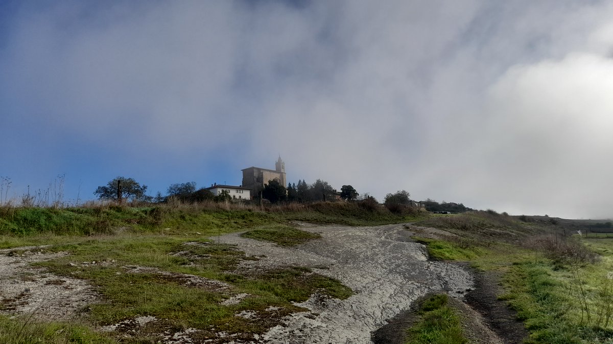 AcoaAke's tweet photo. La niebla matinal han dado paso al sol en #Llanada Alavesa
📸 #Cocejo de #Gordoa|ko #kontzejua haur goizean
Eguzkiak so egin die behe-lainoeei eguerdi aldera #Araba|ko Lautadan
@Asparrena_Udala @Lautur1 #Alava https://t.co/zqKSmQNqGB