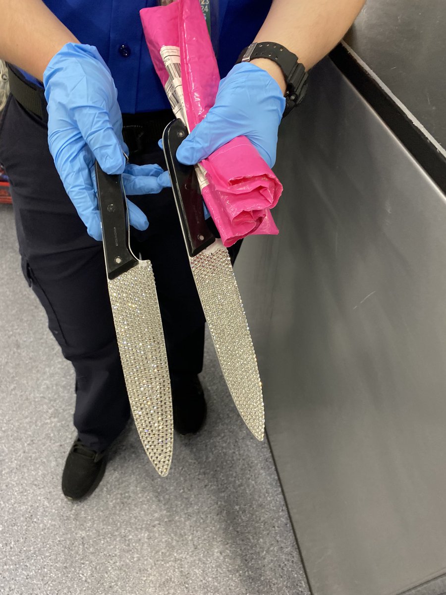 Derrick Barry tweet media