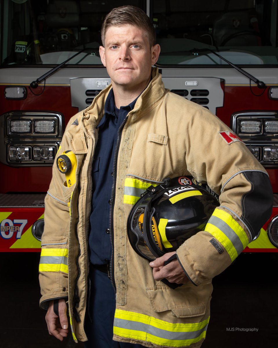 Sayers291's tweet image. Congratulations Kurt Merriman on your new position.  We wish you all the best.  Thank you for allowing me to capture these images.  @ONFireMarshal  @oakvillepffa @oakvillefire  @mikejlucas248