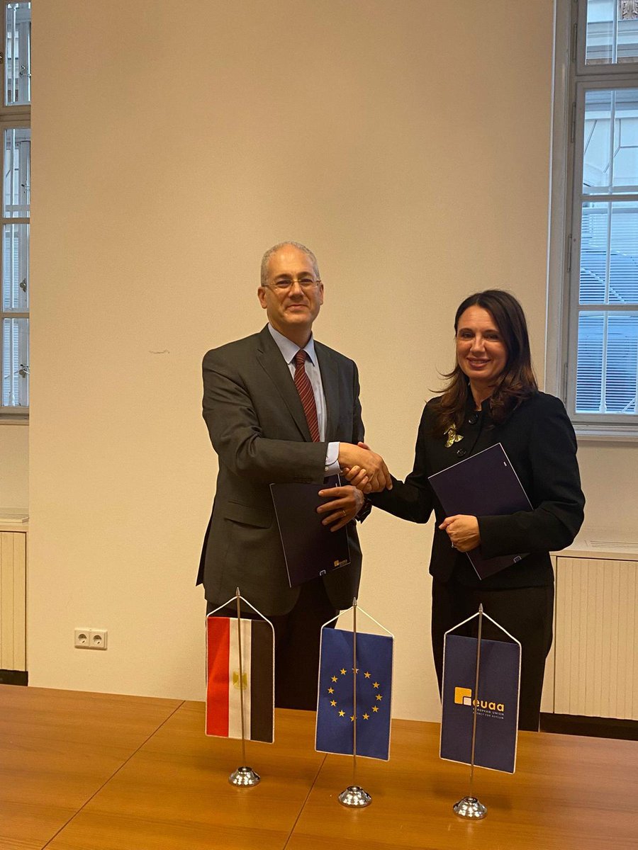 NinaGregoriEUAA's tweet photo. EUAA &amp; Egypt have endorsed a new roadmap for cooperation, aiming to strengthen 🇪🇬 asylum capacity &amp; improve access to protection for vulnerable individuals.
 
I was pleased to sign this endorsement, which builds on past efforts &amp; supports Egypt’s important regional role. https://t.co/s504Gt5iqs