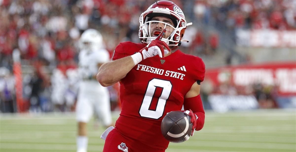 Biletnikoff Award (@biletnikoffawrd) on Twitter photo Congratulations to Mac Dalena <a href="/macdalena_15/">Mac Dalena</a> for being named to the Biletnikoff Award Watch List! The Biletnikoff Award recognizes the college football season's outstanding FBS receiver at any position. <a href="/FresnoStateFB/">Fresno State Football</a> @FSAthletic #OutstandingReceiver #NCFAA Congratulations to Mac Dalena <a href="/macdalena_15/">Mac Dalena</a> for being named to the Biletnikoff Award Watch List! The Biletnikoff Award recognizes the college football season's outstanding FBS receiver at any position. <a href="/FresnoStateFB/">Fresno State Football</a> @FSAthletic #OutstandingReceiver #NCFAA