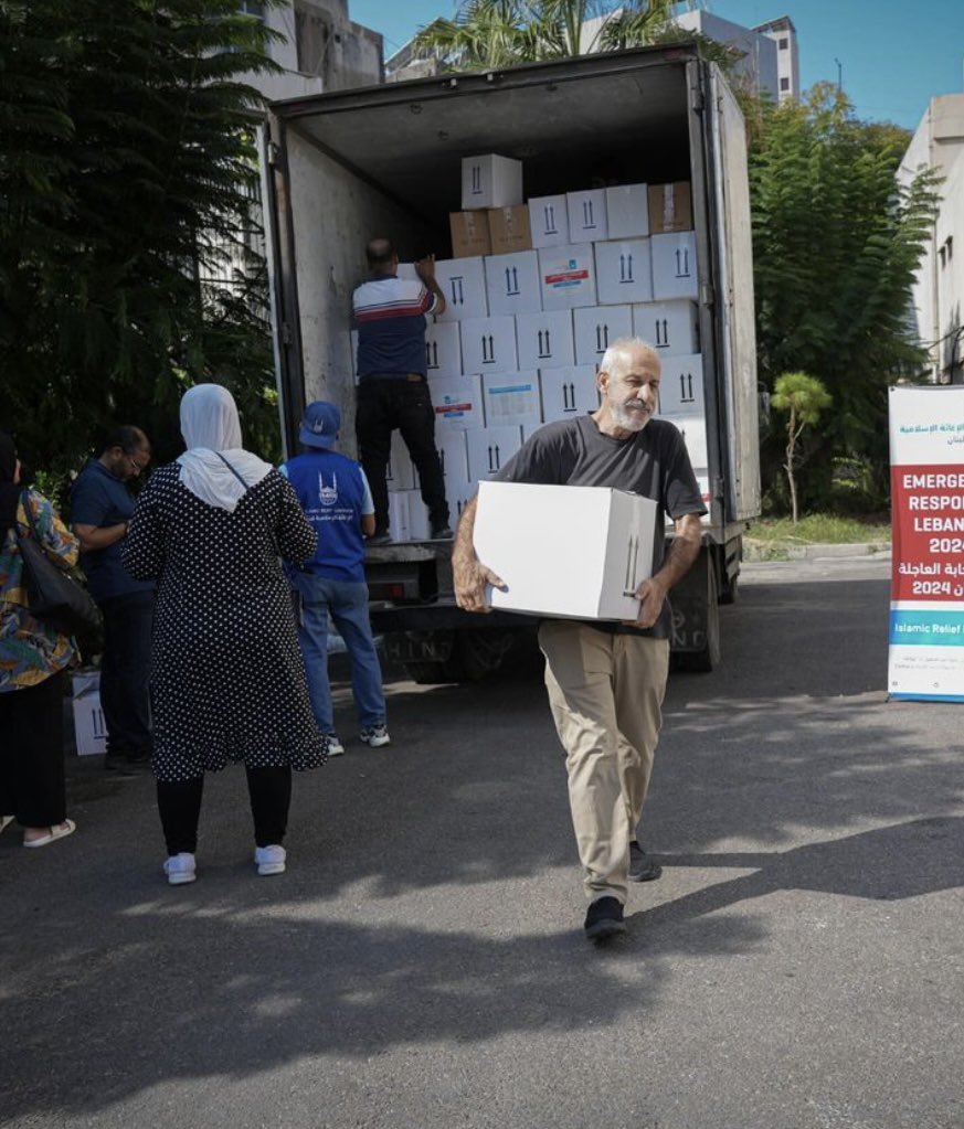 IslamicReliefIE's tweet photo. DISTRIBUTION IN LEBANON
Islamic Relief is on the ground distributing food in Bekaa and Saida.
Since the start of the escalation we have distributed 9,210 ready to eat food parcels, but we still need your help.
« Donate today -> link in bio
#Lebanon https://t.co/bRXiTnebKn