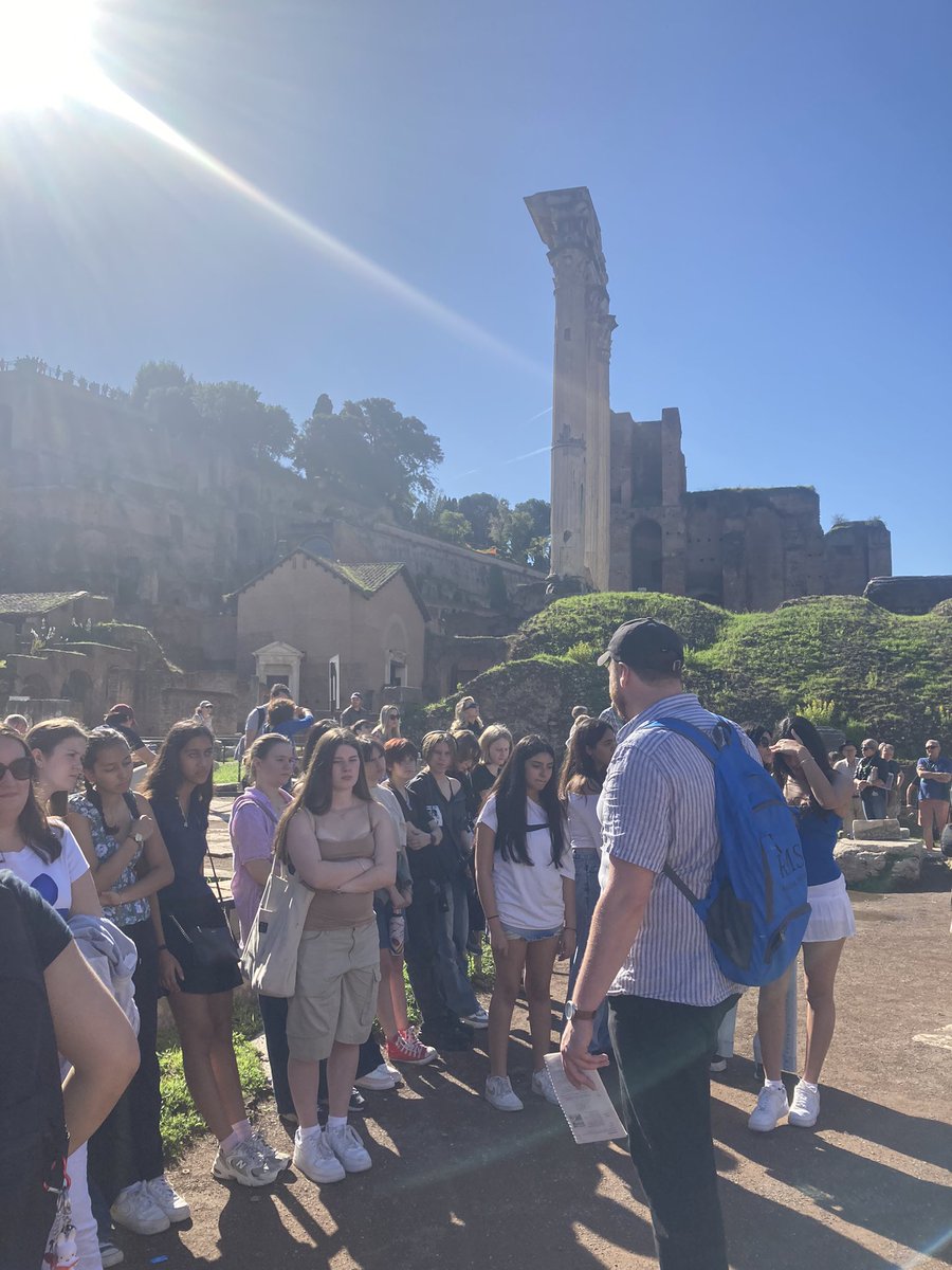 RMSLanguages's tweet image. Arrivederci Roma! Una visita splendida con @RMS_RSdept e @RMSClassics  @RMSforGirls