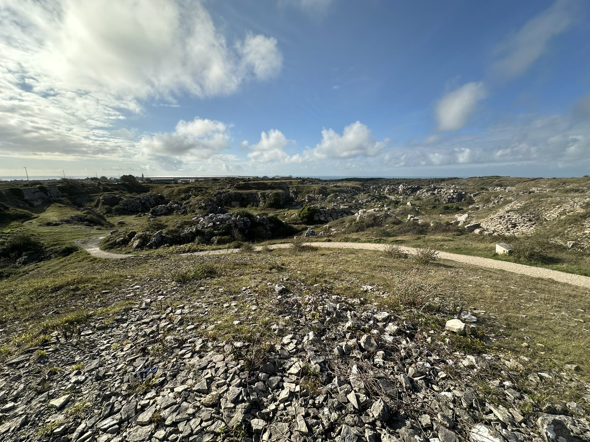 Day 1 of the Year 1 field trip to the Isle of Portland in Dorset. Some of our students have been looking at the lichens and stones in Tout Quarry. Others have been down at Portland Bill. More to follow on Insta later…