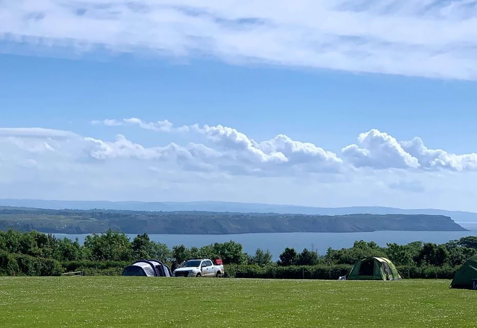 Camping_Direct's tweet image. Greenways of Gower, part of the Premier Leisure Park group, is one of the finest caravan and campsite parks in the Gower. 🌊✨ 
camping-directory.uk/2193 
#OxwichBay #GowerPeninsula #CampingLife #CaravanHoliday #Swansea #Glamorgan #CoastalViews #OutdoorAdventure @GowerCamping
