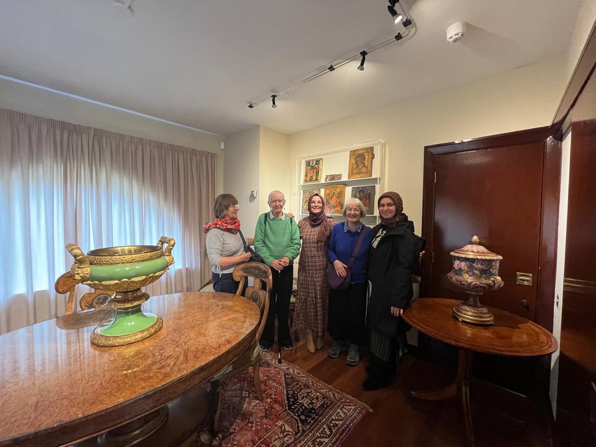 DialogueSociety's tweet photo. Last Week, as the Kingston Dialogue Society, we visited one of London’s hidden gems, we visited one of London’s hidden gems, the Dorich House Museum at Kingston University, along with our friends from the Quaker Centre. #CommunityConnections #LondonExploration https://t.co/Upe3MLuQ34