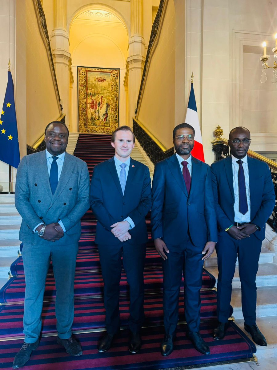 Benjamin_Boutin's tweet photo. De beaux échanges au Quai d'Orsay avec la société civile francophone, à l'occasion du colloque anniversaire de l'@afalassociation. 👏🏼 bravo à @LauraFLebeau et à toute l'équipe !
@FranceCanada_ présente avec ses #JAF, de même que @FrancophonieSF, @des_csf et plusieurs #OING amies https://t.co/OIg3flbtxY