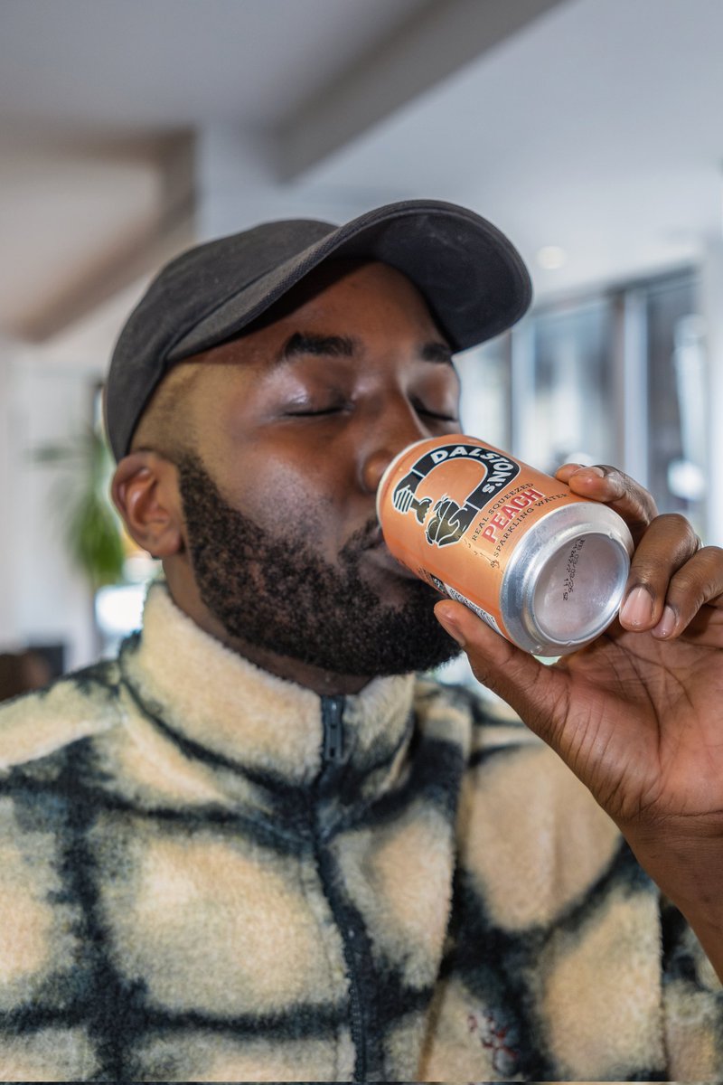 ClubMajority's tweet image. A massive THANK YOU to @DrinkDalstons for quenching the thirst of all our delegates at #edmd2024.
A London-born company.
Carbon neutral.
Made with real fruit, and by chefs.
Truly exceptional feedback about the drinks, which keeps on coming. We're not remotely surprised.