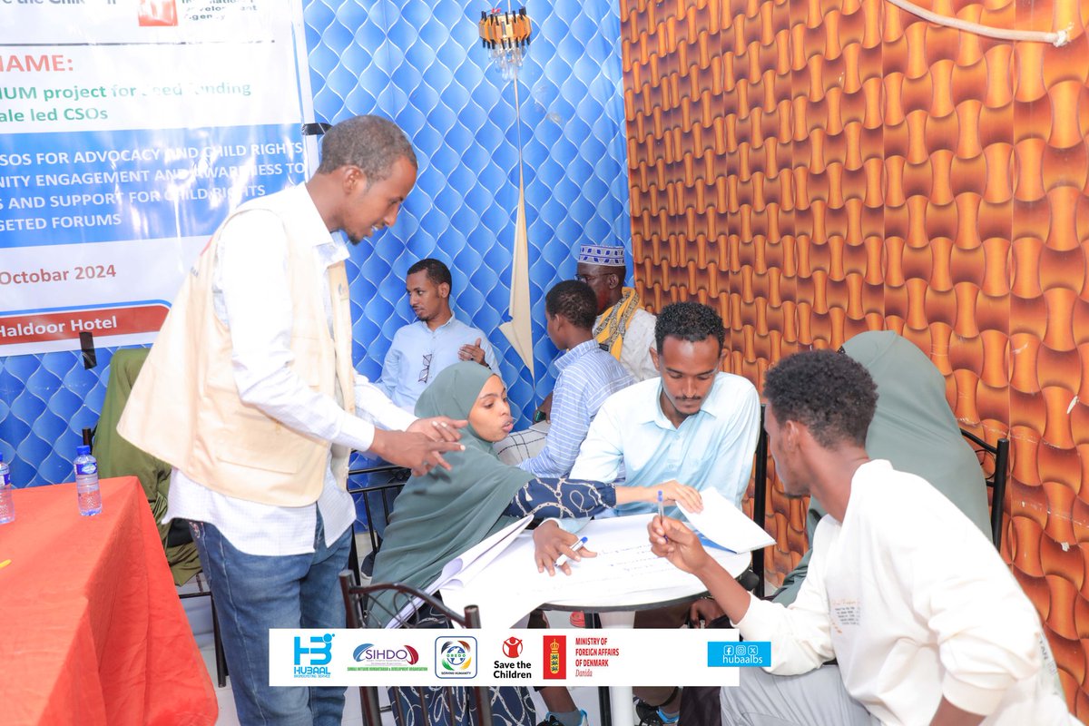 SIHDO_ORG's tweet photo. From 21st-22nd October 2024, SIHDO held a vital workshop in Baidoa with support from @Danida & Save the Children via @GREDO to raise awareness on child rights! ๐ช #ChildRights matter!
#Baidoa #Somalia #SIHDO #Danida #SavetheChildren #GREDO
#ChildProtection https://t.co/HXks9KsKXD