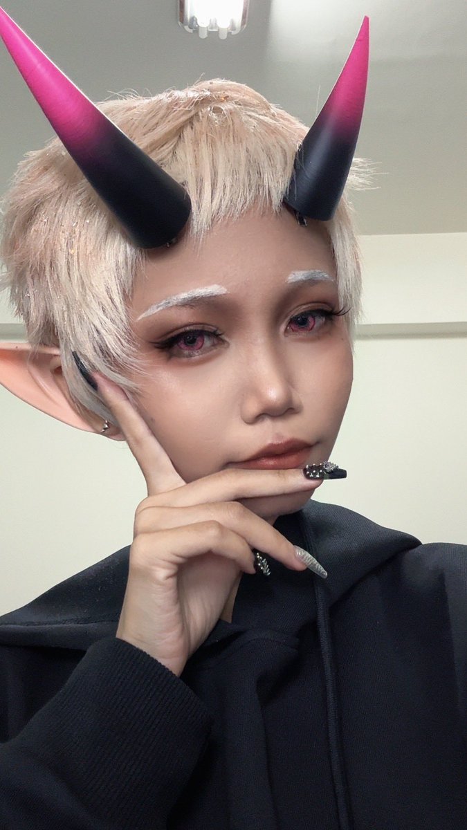 Dustby87's tweet photo. 💕#oc #occosplay https://t.co/4xdWoP5Cew