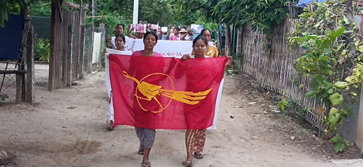 An anti-coup revolutionary protest somewhere in Sagaing region, Myanmar.

#2024Oct23Coup #WhatsHappeningInMyanmar