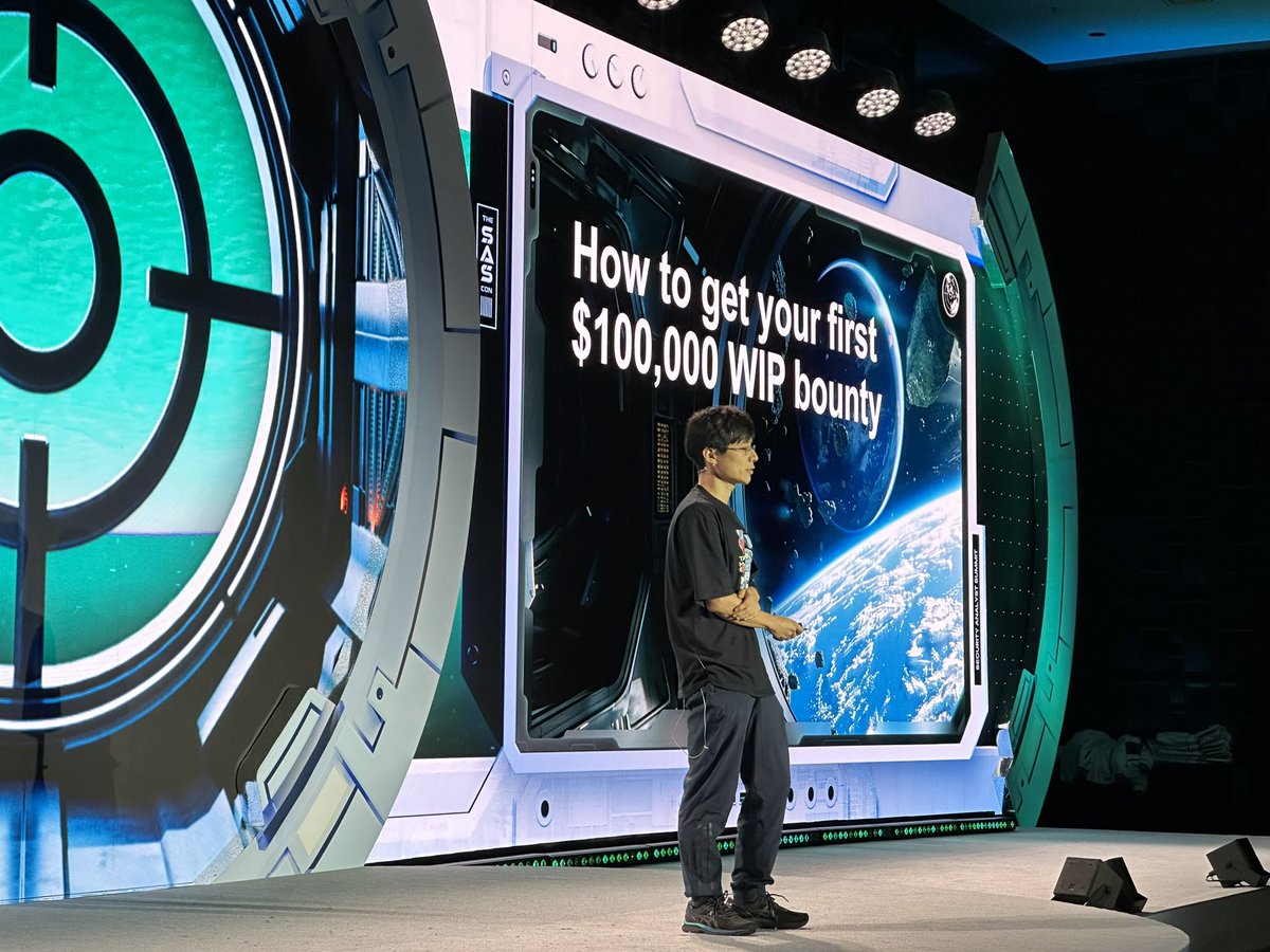Living legend Yuki Chen <a href="/guhe120/">Yuki Chen</a>, who has reported over 1,000 vulnerabilities to Microsoft in his career, gives a presentation on Windows 0-clicks #TheSAS2024