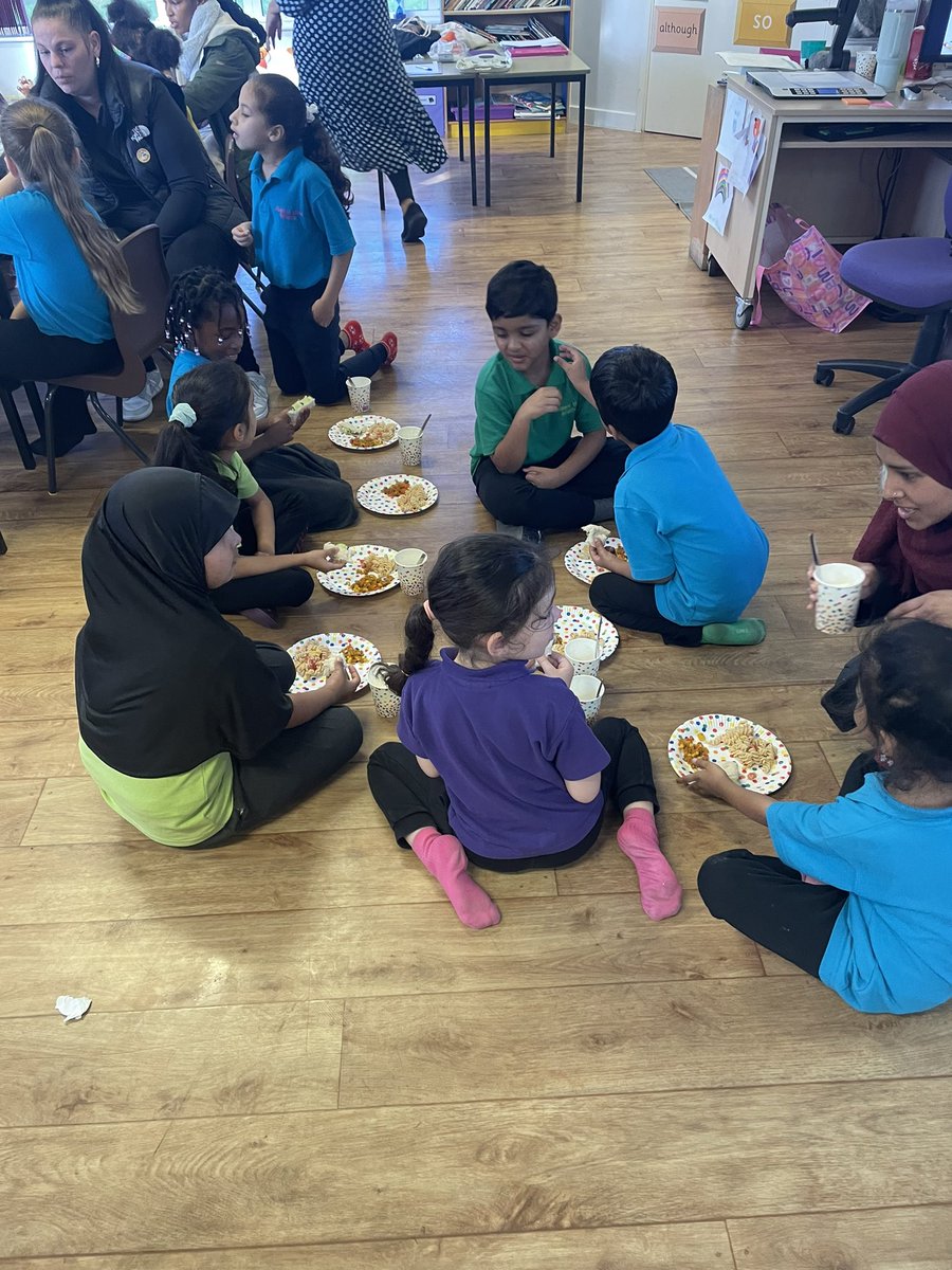 Amy Windsor (@amy_tvi) on Twitter photo The final result of Cooking Together. Everyone eating and enjoying the food we made <a href="/TVInfants/">Thames View Infants</a> <a href="/ThamesviewJames/">James Woodhill</a> <a href="/AdamDobsonTVI/">Adam Dobson</a> The final result of Cooking Together. Everyone eating and enjoying the food we made <a href="/TVInfants/">Thames View Infants</a> <a href="/ThamesviewJames/">James Woodhill</a> <a href="/AdamDobsonTVI/">Adam Dobson</a>