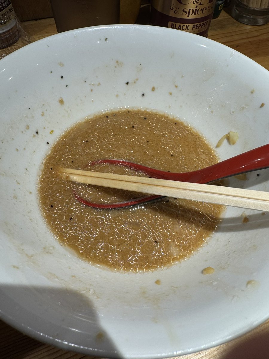 mose0133's tweet photo. やっと来れたー、めちゃ乳化、麺細めだけど😋 https://t.co/woUSuhkaCh