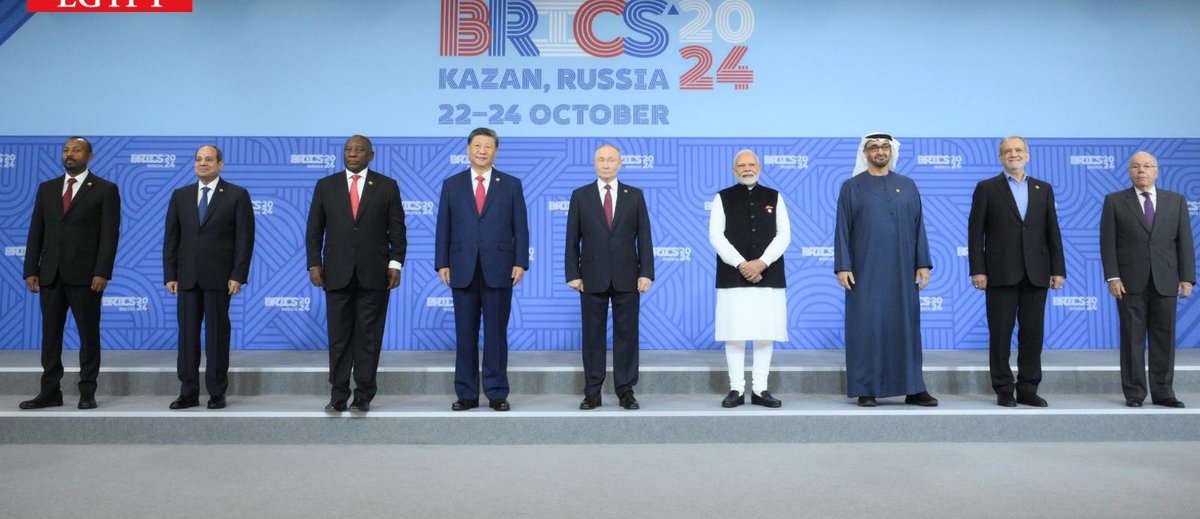 Ethiopian PM and Egyptian President stand side by side at #BRICS submit