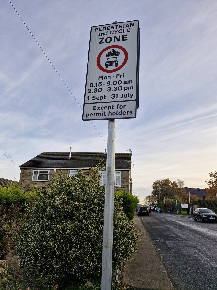 Wilsden Primary School (@wilsdenprimary) on Twitter photo We are very pleased to be working with <a href="/bradfordmdc/">Bradford Council</a> implementing the #schoolstreets programme to make it much safer for our children walking to school. We also get the chance to #walkandtalk whilst we supervise the barrier. <a href="/FocusTrust1/">Focus Trust</a> #itsgoodtotalk #gettingthingsdone We are very pleased to be working with <a href="/bradfordmdc/">Bradford Council</a> implementing the #schoolstreets programme to make it much safer for our children walking to school. We also get the chance to #walkandtalk whilst we supervise the barrier. <a href="/FocusTrust1/">Focus Trust</a> #itsgoodtotalk #gettingthingsdone