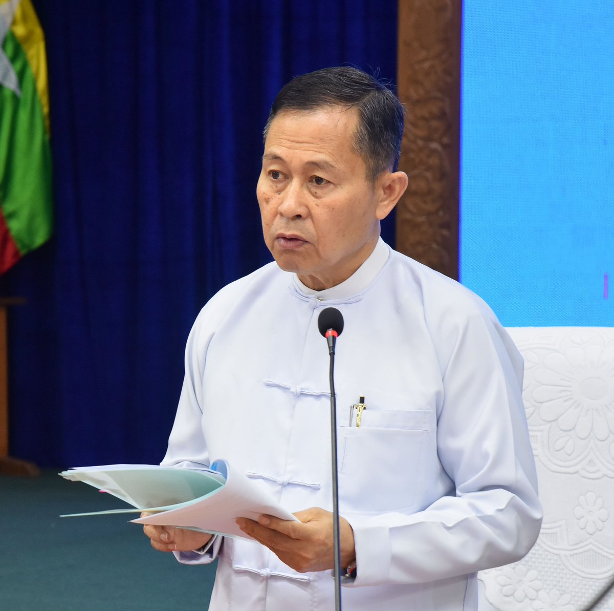 Khithitofficial's tweet photo. အင်အားကြီးနိုင်ငံများအကြားရှိ မြန်မာနိုင်ငံကို အချုပ်အခြာ အာဏာပိုင်ခွင့်မရှိသည့် နိုင်ငံဖြစ်အောင်  သွေးခွဲနေဟု အကြမ်းဖက်ဒုစစ်ခေါင်းဆောင် စိုးဝ���်းပြောပြန်
read more->https://t.co/JyaOsdScGB https://t.co/J2DfF9IVua