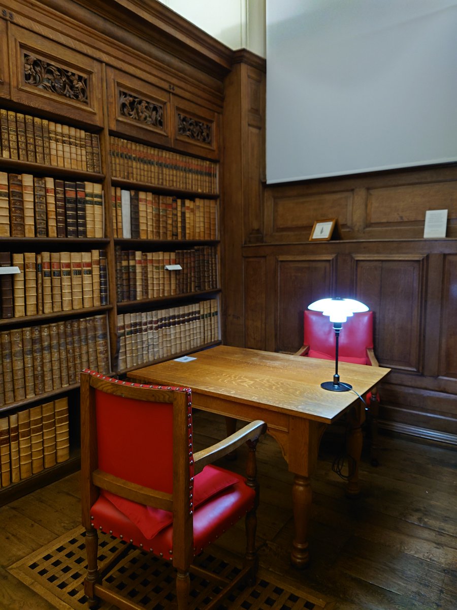 In response to student feedback in the library survey last year, we've updated the bulbs in the Upper Library lamps so they give brighter, clearer light for you to work by. 

As it gets dark ever earlier, be sure to switch on the desk lamps to save your eyes! 💡