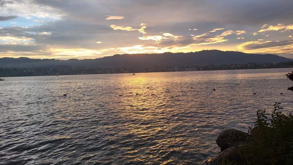 DigitalGeographyLab (@digigeolab) on Twitter photo Tatu @tadusk0 from our lab has been visiting the geocomputation unit at the University of Zürich for a few months now. Check out what he's been up to in Switzerland in this travel diary 🏔️ 
blogs.helsinki.fi/digital-geogra… Tatu @tadusk0 from our lab has been visiting the geocomputation unit at the University of Zürich for a few months now. Check out what he's been up to in Switzerland in this travel diary 🏔️ 
blogs.helsinki.fi/digital-geogra…