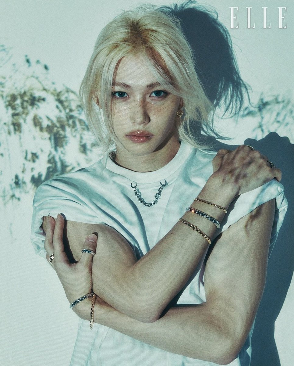 yangfox01's tweet image. Good day to stan Felix