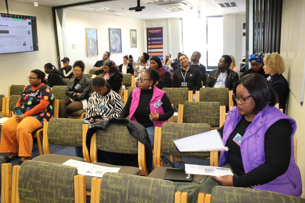 RhodesLibrary's tweet image. After a short break, we’re back with a presentation on Scholarly Integrity! Covering important topics like questionable science, predatory journals, ethical behaviours, and more. A crucial discussion for safeguarding the future of research.
#ResearchDay2024 #ScholarlyIntegrity