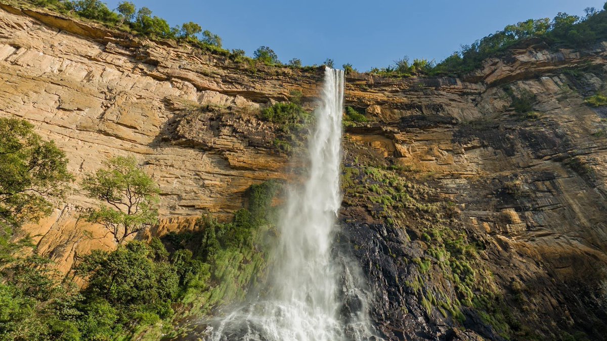 #MAHINDALABA

Dalaba no welly no laba…!
Alors, qu’attendez-vous pour caler ce week-end dans votre agenda et participer au lancement de la Saison Touristique ?

📆 Du 25 au 27 octobre 2024
📍 Dalaba

#BrandingGuinea #MahinDalaba #LaGuineedesMerveilles #Dalaba2024 #VisitGuinea
