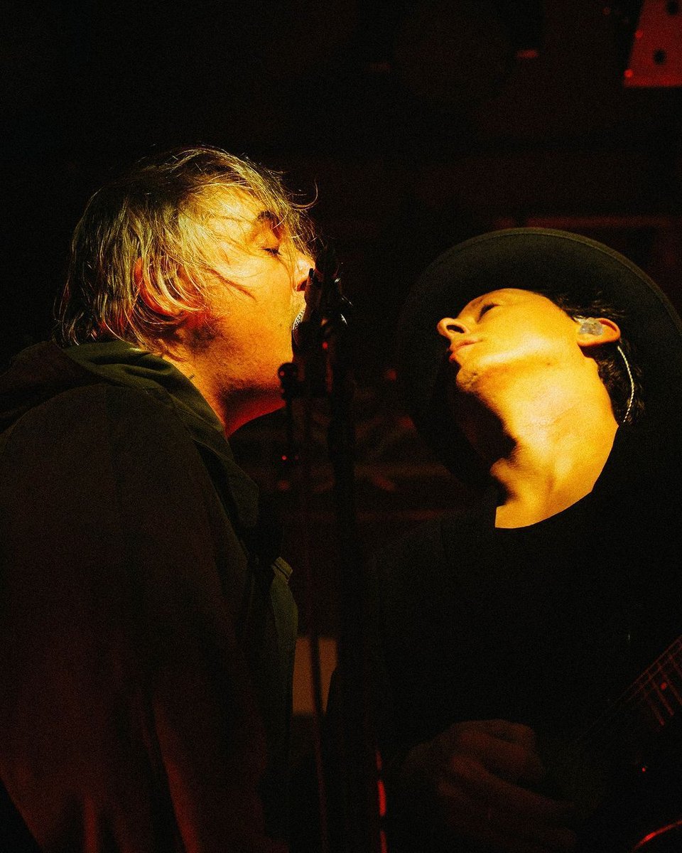 whynow (@whynowworld) on Twitter photo The <a href="/Libertines/">Libertines</a> wow a sold-out Liverpool crowd with a setlist mixing fan favourites and new tracks from 'All Quiet on the Eastern Esplanade'. š
ā
ā
ā
ā
ā
Read the full reviewš
whynow.co.uk/read/the-liber⦠The <a href="/Libertines/">Libertines</a> wow a sold-out Liverpool crowd with a setlist mixing fan favourites and new tracks from 'All Quiet on the Eastern Esplanade'. š
ā
ā
ā
ā
ā
Read the full reviewš
whynow.co.uk/read/the-liberā¦