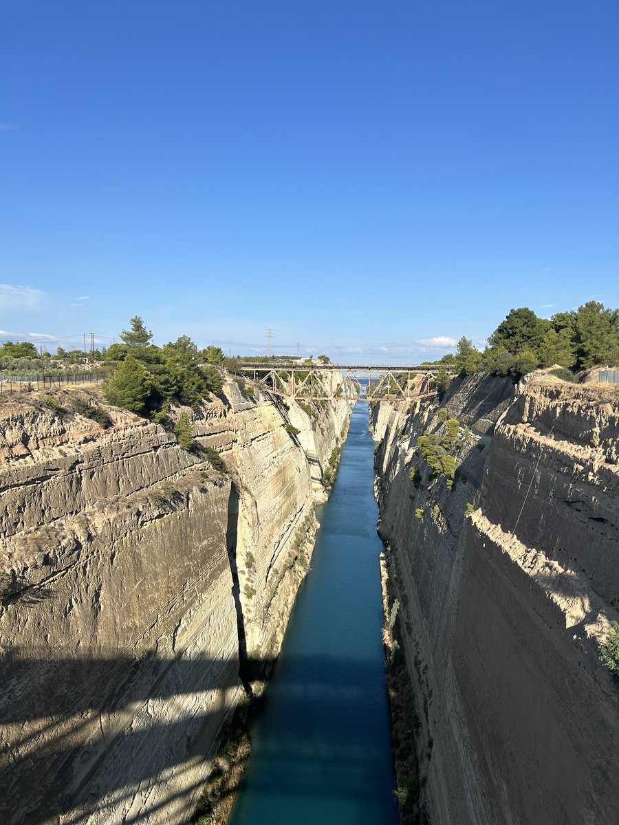 RHS Classics tweet media