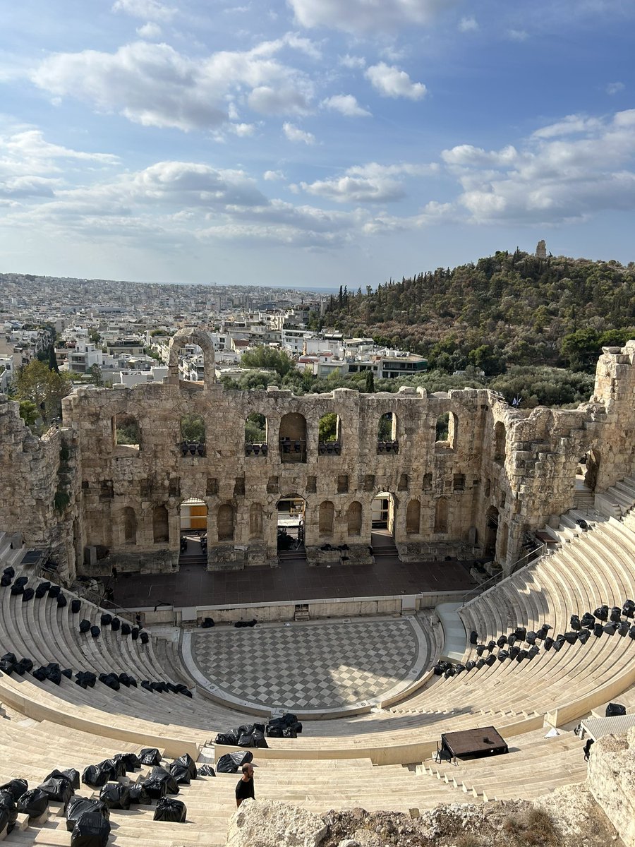 RHS Classics tweet media