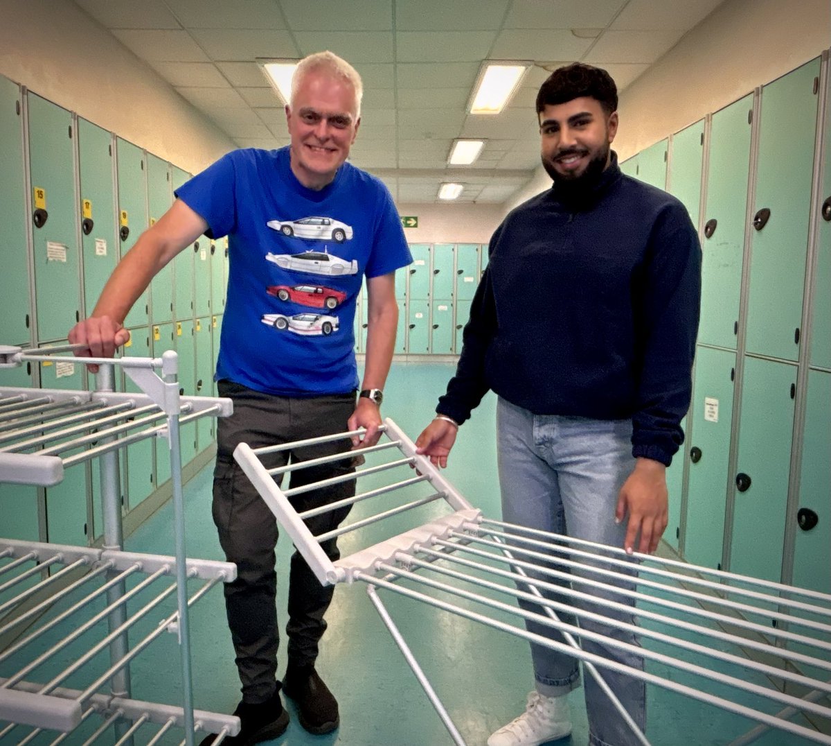 In tonight’s <a href="/ShopSmartCH5/">Shop Smart Save Money</a> at 7pm on Channel 5 I’m testing budget versus premium heated clothes airers with Rahual Das of the  Birmingham Bulls Kabaddi team <a href="/bbkabaddi/">Birmingham Bulls Kabaddi</a>