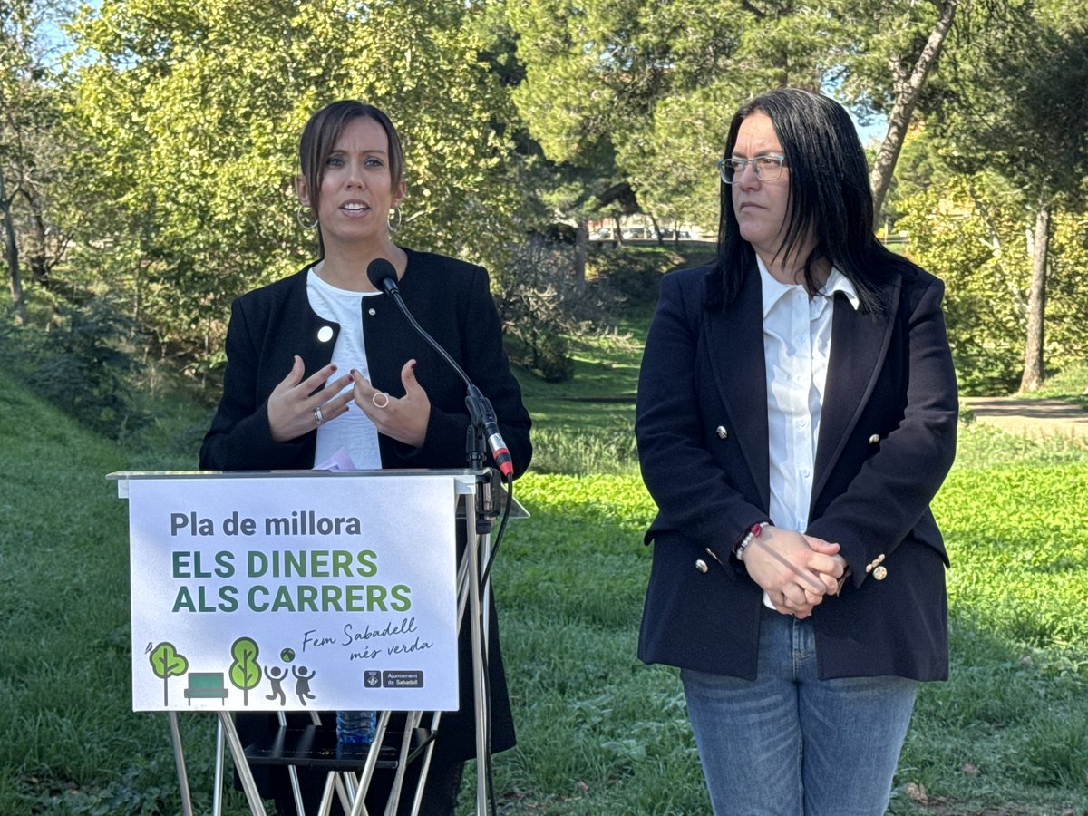 Aj_Sabadell's tweet photo. #ARA ➡️ Presentació dels projectes per ampliar l’arbrat a #Sabadell 🌳🌿
🔝 Aquest mandat es plantaran 4.000 nous exemplars
🍃 I s'arribarà als 50.000 arbres per tota la ciutat
🌍 Impulsem la naturalització i fem front a l’emergència climàtica
#SabadellVerd #Arbres #ElsDinersalsCarrers