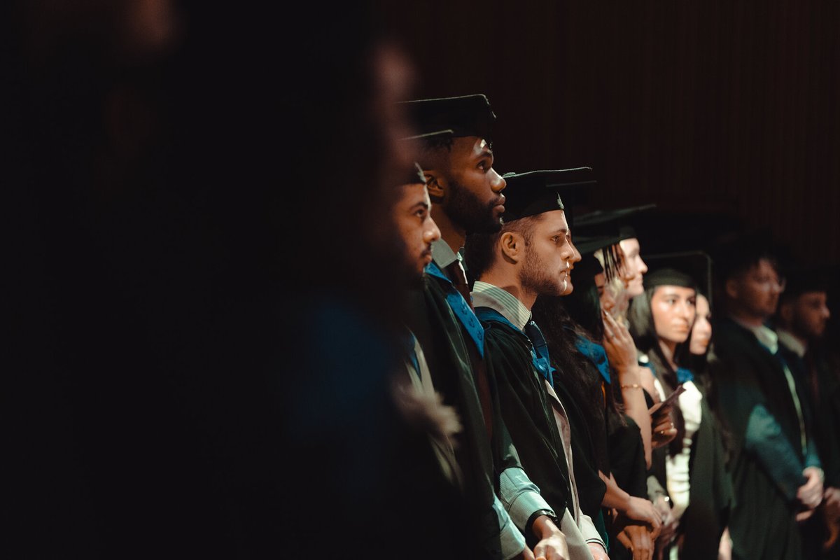 London South Bank University - LSBU (@lsbu) on Twitter photo <a href="/LSBU_ASC/">School of Applied Sciences</a> <a href="/LSBU_ACI/">School of ACI</a> <a href="/LSBU_LSS/">School of LSS</a> Although you're celebrating the end of one phase of your life and the beginning of the next, you're now a part of the LSBU alumni family.
Being an LSBU alumni comes with opportunities to network, career mentoring, access to facilities, and more! ➡️ lsbu.ac.uk/about-us/alumni <a href="/LSBU_ASC/">School of Applied Sciences</a> <a href="/LSBU_ACI/">School of ACI</a> <a href="/LSBU_LSS/">School of LSS</a> Although you're celebrating the end of one phase of your life and the beginning of the next, you're now a part of the LSBU alumni family.
Being an LSBU alumni comes with opportunities to network, career mentoring, access to facilities, and more! ➡️ lsbu.ac.uk/about-us/alumni
