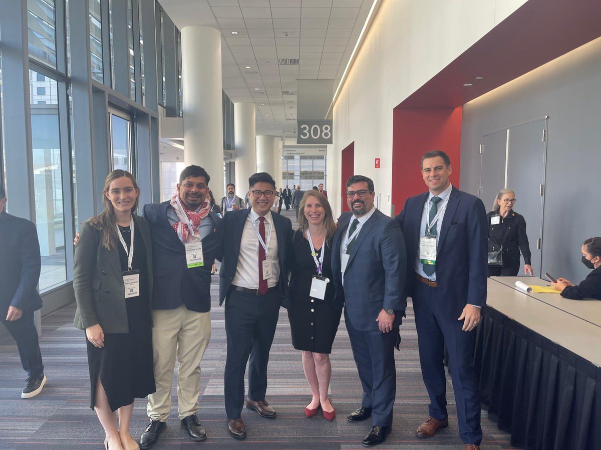 beccaplatoff's tweet image. Thank you @AmCollSurgeons for an unforgettable weekend! @drexel_surgery @CooperSurgery @rwjsurgery @RutgersCancer #SMG #ACSCC2024 #HouseofSurgery #meetyourheroes #ilooklikeasurgeon #waymo
