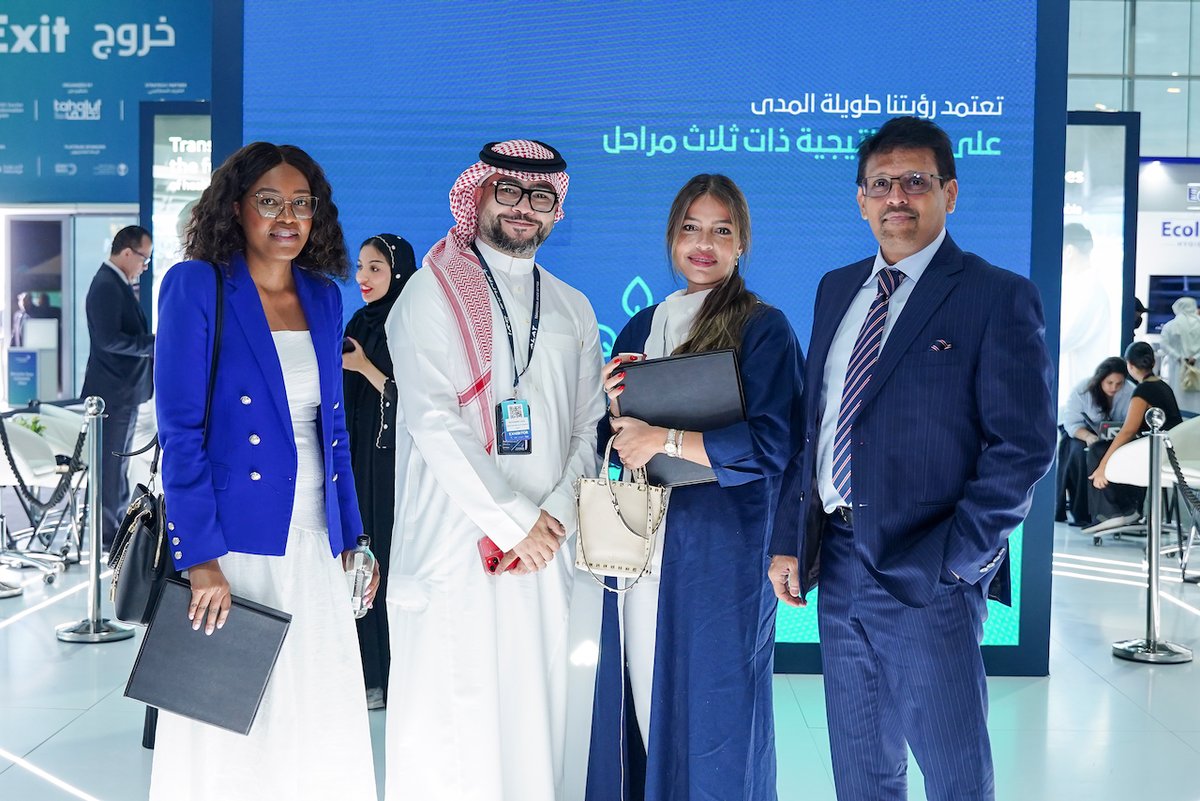 alat_tech's tweet image. It’s been an exciting time for the #Alat Smart Health team at the @GlobalHealthExh, where we’re showcasing a bold vision to reshape the future of healthcare. Stay tuned for more updates!
#GHE2024 #TomorrowMadeBetter