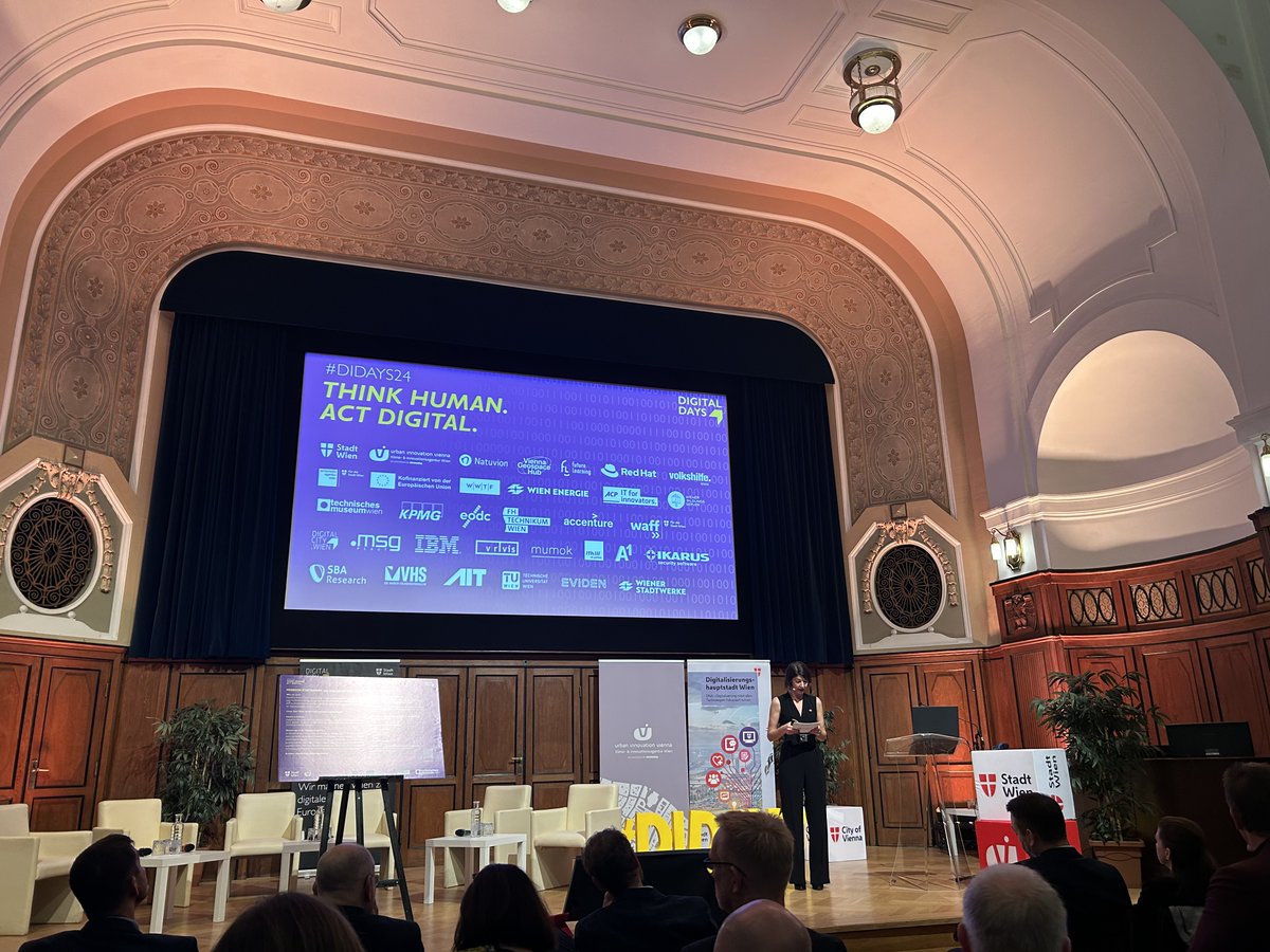 LIVE beim #DiDays24 Haupttag im Technischen Museum Wien!

THINK HUMAN. ACT DIGITAL.

Heute gestaltet jede*r von euch die digitale Zukunft Wiens. Themen wie #digitaleDemokratie, #KI, #Bildung und #Chancengleichheit stehen im Fokus. 💛