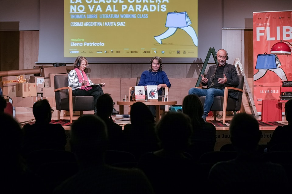 #FLIB2024 - GIORNO 3

Si è parlato di #normalità e #disabilità con <a href="/fab_acanfora/">Fabrizio Acanfora</a> e <a href="/MosconLilith/">Lilith Moscon</a>, di classe operaia, #diritto al lavoro e in-giustizia sociale con #CosimoArgentina e #MartaSanz, e con <a href="/andreagenovart_/">Andrea Genovart</a> e #ClaudiaGrande dell' #identità precaria come il #lavoro.