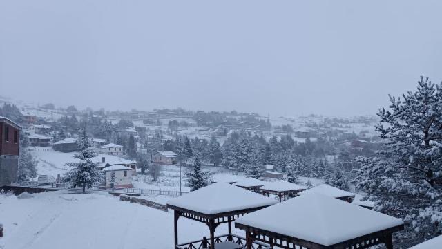 Türkiye’de kar yağışları etkili olmaya başlıyor.
#SonDakika